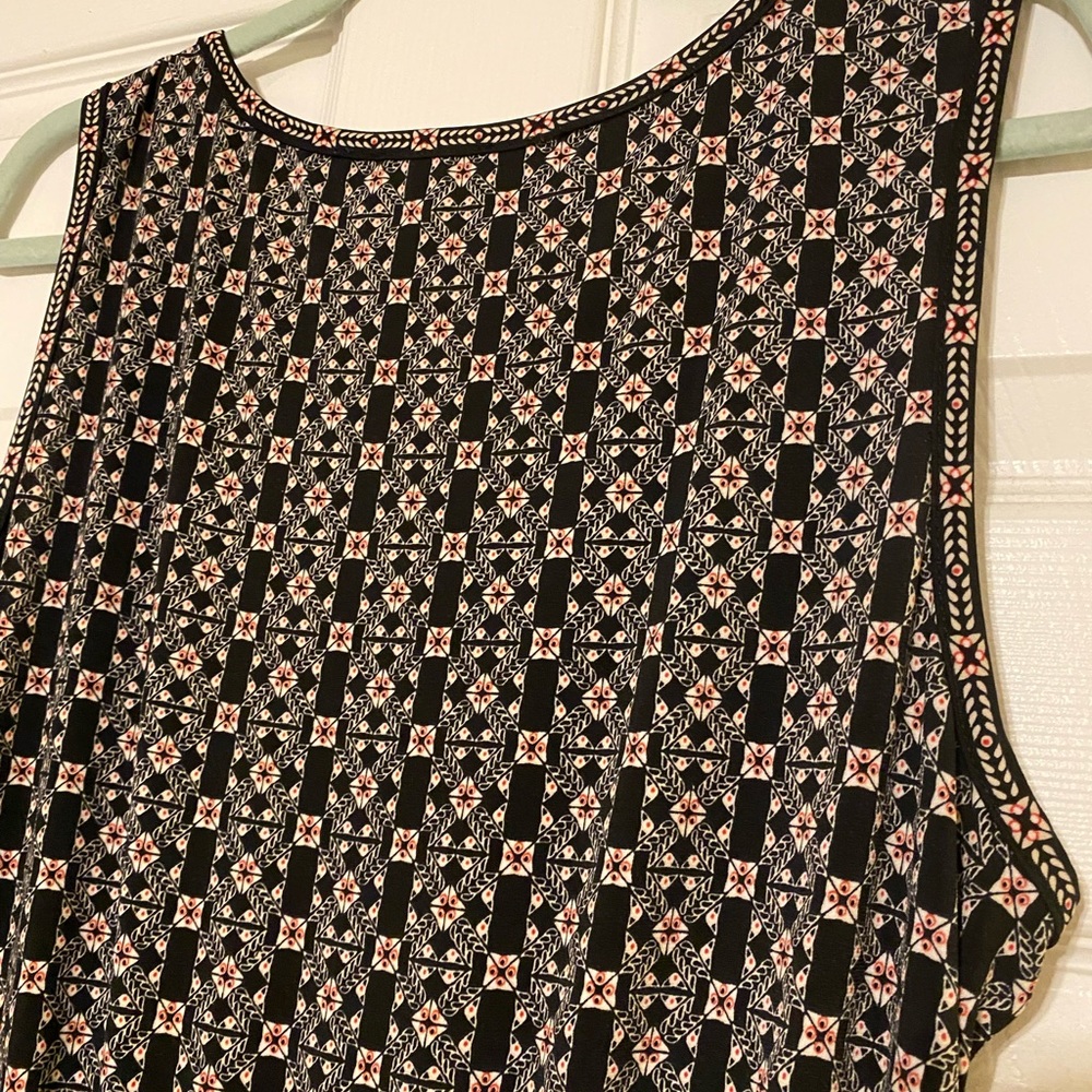 Comfortable And Elegant Patterned Jumpsuit With D… - image 8